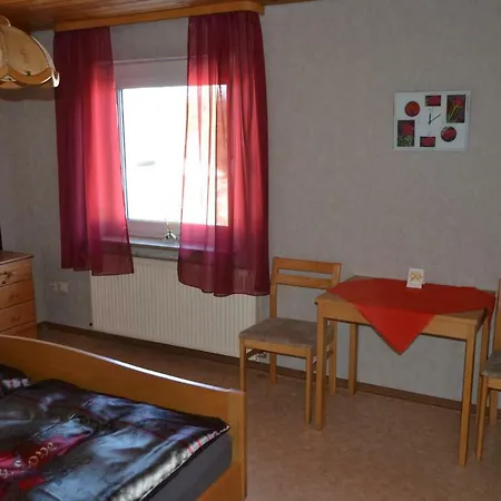 Apartamento Landgasthaus Krone In St. Johann Sankt Johann (Baden-Wurttemberg)