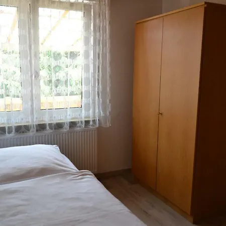 Landgasthaus Krone In St. Johann アパート *