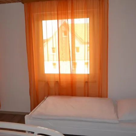 Landgasthaus Krone In St. Johann Apartment