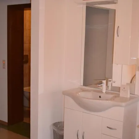 Landgasthaus Krone In St. Johann Apartment *
